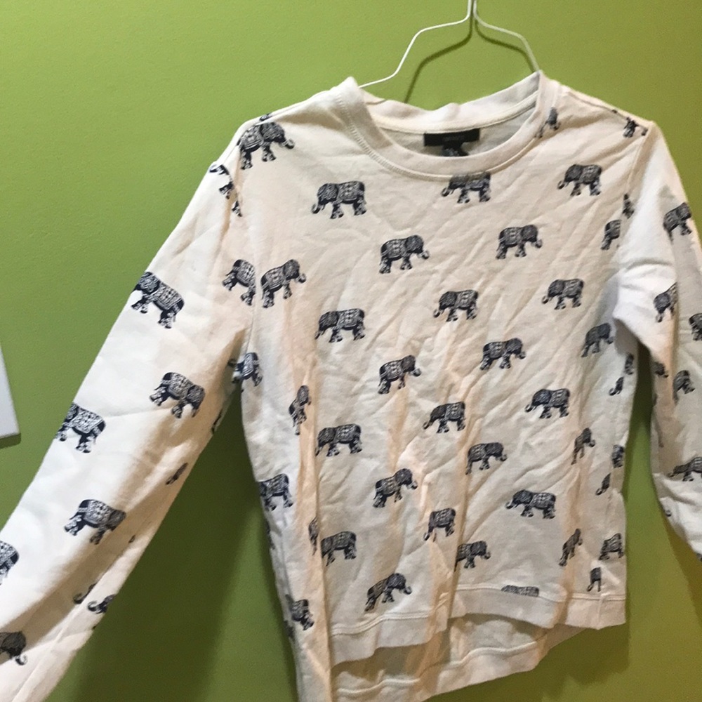 Elephant Sweater - Picture 2 of 4